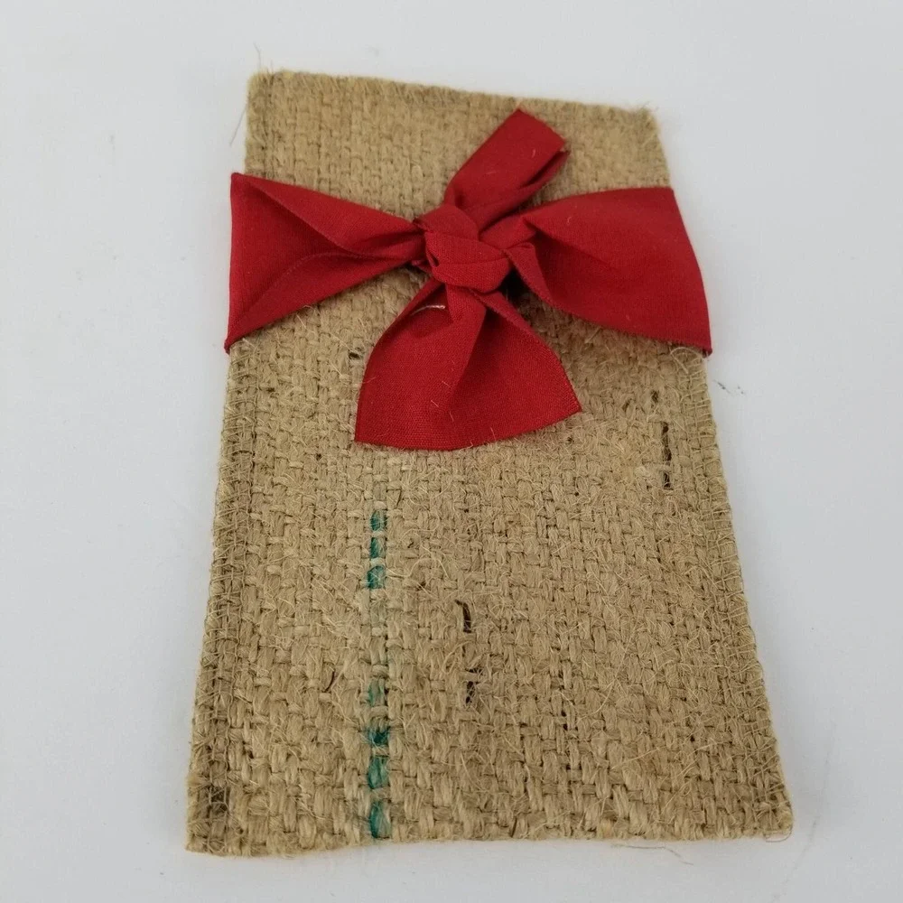 New‎ Le Cadeaux Boutique Jute Silverware Pouches Red Bows Set of Eight - 407